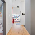 Bliv Exklusive Dachgeschosswohnung Im Zentrum Daire