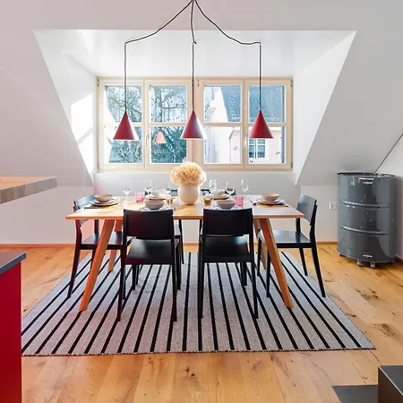 Apartment Bliv Exklusive Dachgeschosswohnung Im Zentrum St. Gallen