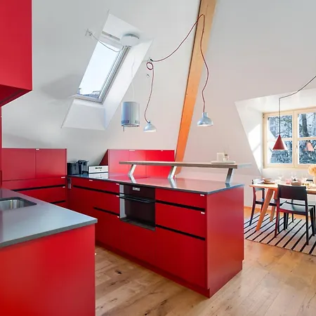 Bliv Exklusive Dachgeschosswohnung Im Zentrum