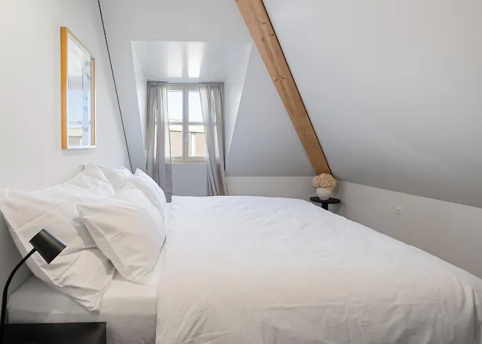 Bliv Exklusive Dachgeschosswohnung Im Zentrum Apartment *