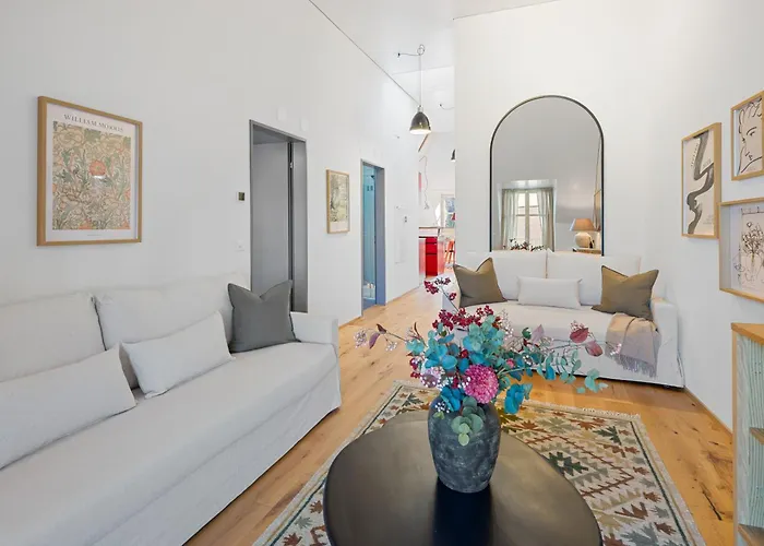 Bliv Exklusive Dachgeschosswohnung Im Zentrum Apartment *