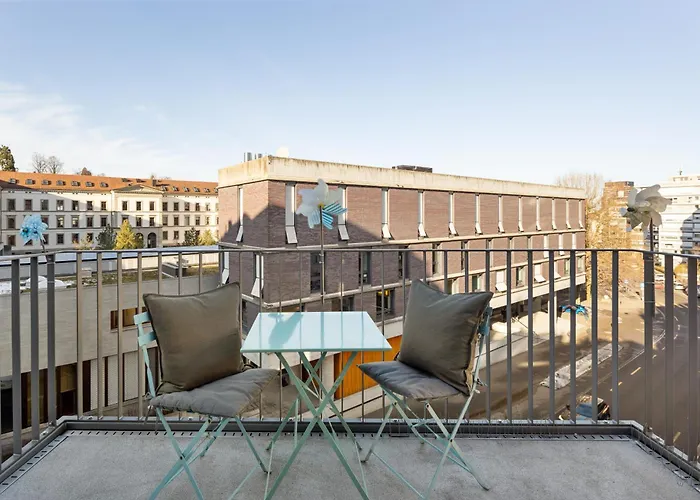 Bliv Exklusive Dachgeschosswohnung Im Zentrum Apartamento