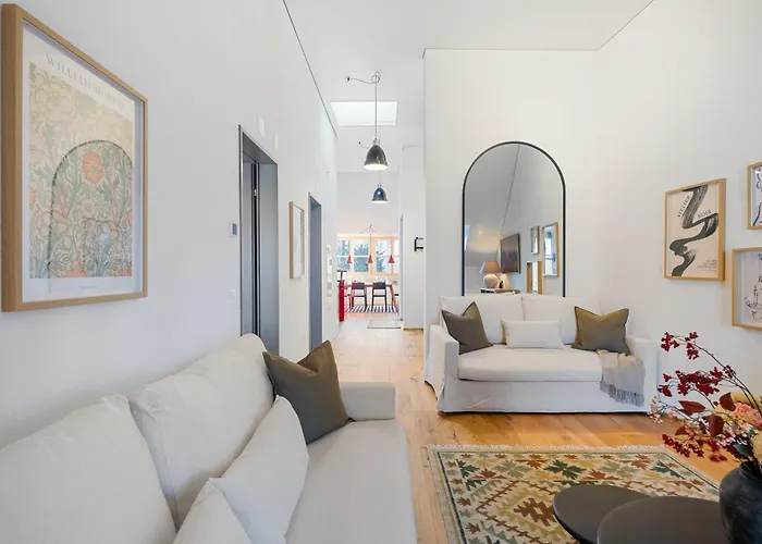 Apartment Bliv Exklusive Dachgeschosswohnung Im Zentrum