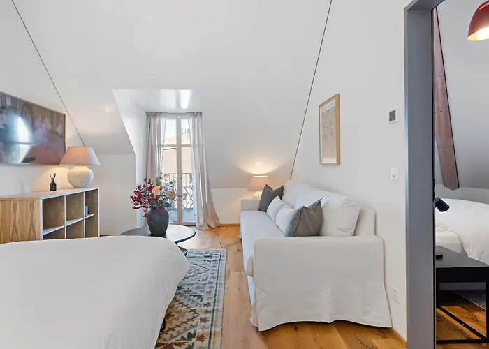 Apartamento Bliv Exklusive Dachgeschosswohnung Im Zentrum