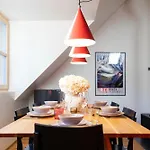 Bliv Exklusive Dachgeschosswohnung Im Zentrum Appartement *